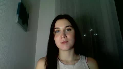 katie_foxi online show from 10/01/25, 04:24