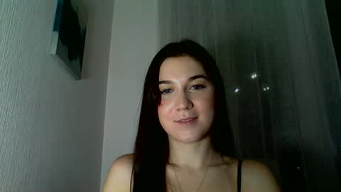 katie_foxi online show from 10/09/25, 04:05