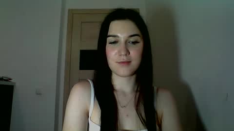 Snapshot of katie_foxi chatting on 05/22/26, 06:13 katie_foxi online show from 05/22/26, 06:13