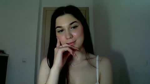 Snapshot of katie_foxi chatting on 05/30/26, 02:58 katie_foxi online show from 05/30/26, 02:58