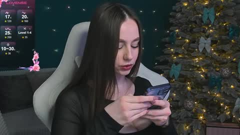Snapshot of katie_taylorr chatting on 01/09/25, 12:35 Katie online show from 01/09/25, 12:35