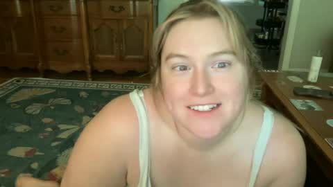 Snapshot of katiecopper27 chatting on 06/19/26, 08:45 katiecopper27 online show from 06/19/26, 08:45