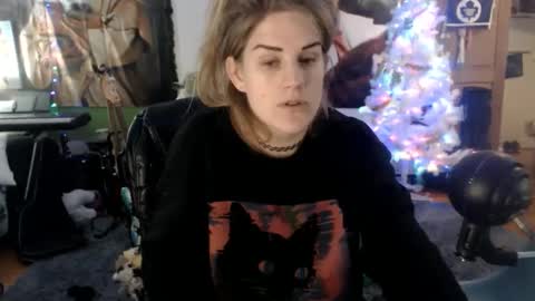 Snapshot of katiecutie_5 chatting on 01/09/25, 07:42 Katie online show from 01/09/25, 07:42