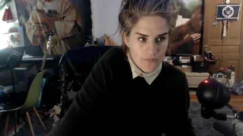 Snapshot of katiecutie_5 chatting on 09/25/25, 04:16 Katie online show from 09/25/25, 04:16