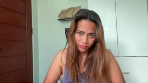 Snapshot of katiefrox_ chatting on 11/15/25, 01:14 katiefrox online show from 11/15/25, 01:14