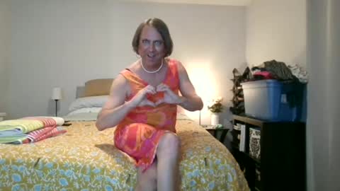 katieutopia online show from 07/02/26, 02:11
