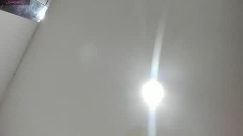 Snapshot of katitahotcam_ass chatting on 10/15/25, 11:49 katita online show from 10/15/25, 11:49