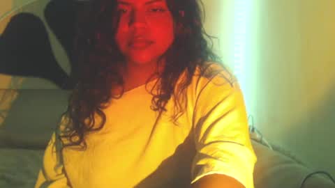 Snapshot of katiuskaxoxo chatting on 06/06/26, 02:16 Katiuska online show from 06/06/26, 02:16