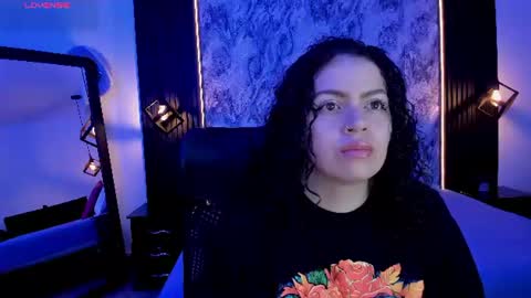 Snapshot of katiusky chatting on 06/20/26, 11:35 Kati online show from 06/20/26, 11:35