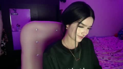 Snapshot of katleen_v chatting on 12/03/24, 03:30 Katleen. online show from 12/03/24, 03:30