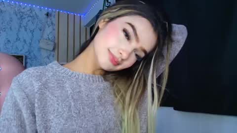 Snapshot of katleen_v chatting on 10/23/25, 05:18 Katleen. online show from 10/23/25, 05:18