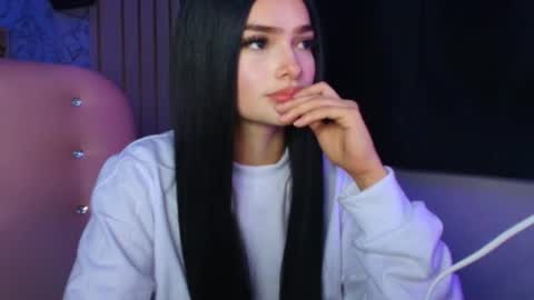 Snapshot of katleen_v chatting on 11/13/25, 08:13 Katleen. online show from 11/13/25, 08:13