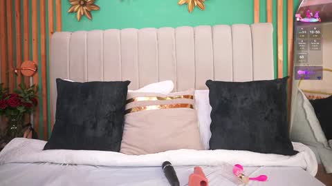 K A T L Y N  online show from 09/13/25, 07:35