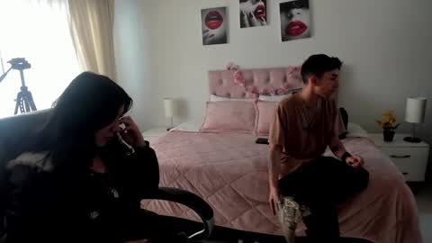 Snapshot of katnia_and_marcuz chatting on 01/30/25, 12:59 Katnia and Marcuz online show from 01/30/25, 12:59