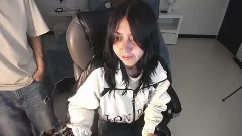 Snapshot of katnia_and_marcuz chatting on 02/10/25, 12:08 Katnia and Marcuz online show from 02/10/25, 12:08