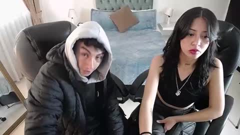 Snapshot of katnia_and_marcuz chatting on 03/01/25, 12:12 Katnia and Marcuz online show from 03/01/25, 12:12