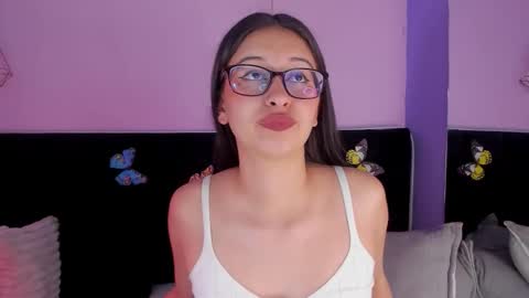 Snapshot of katniss_lovee_ chatting on 02/19/26, 06:20 .... Katniss .... online show from 02/19/26, 06:20