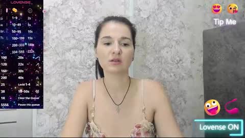 Snapshot of katrin_brook chatting on 02/25/25, 12:03 Katrin Brook online show from 02/25/25, 12:03