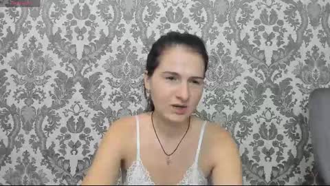 Snapshot of katrin_brook chatting on 03/09/25, 02:10 Katrin Brook online show from 03/09/25, 02:10