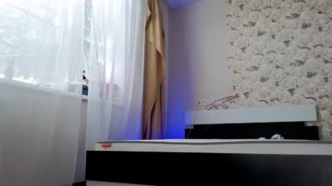 Kate online show from 04/22/26, 04:37