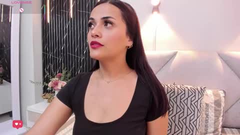 Keyla online show from 11/26/25, 07:48