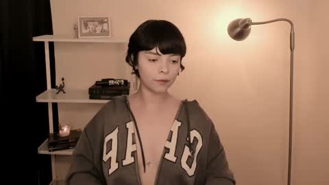 katsuro online show from 10/23/25, 08:07