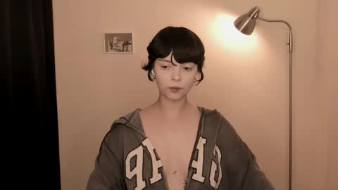 katsuro online show from 11/12/25, 09:36