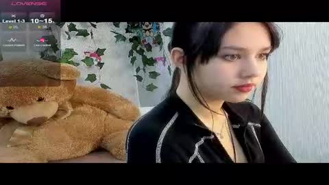 Kate online show from 03/10/25, 03:34