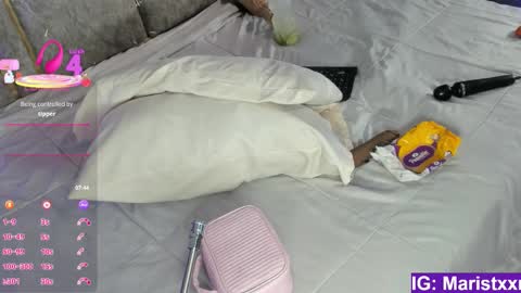 Katerine online show from 11/28/25, 09:17