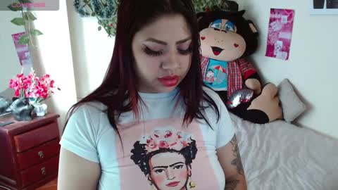 Snapshot of kattleyaeyes chatting on 12/15/24, 01:11 Katy online show from 12/15/24, 01:11