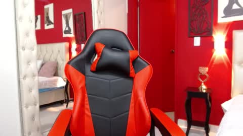 katty  online show from 11/28/25, 10:56