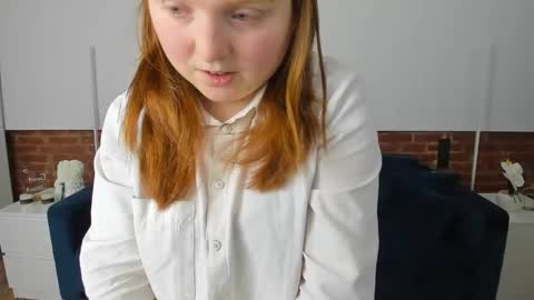 Katty online show from 02/12/26, 07:58