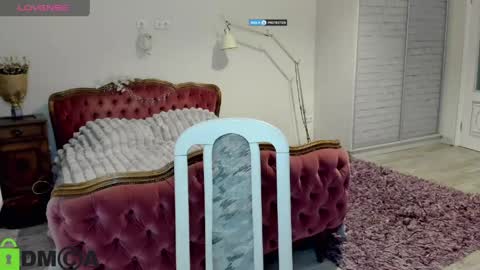 kattybellyr online show from 04/15/26, 05:42