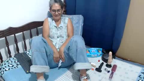 Snapshot of kattydirty144 chatting on 05/06/26, 02:22 angel online show from 05/06/26, 02:22