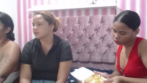 kattyy_18_ online show from 02/04/26, 12:11