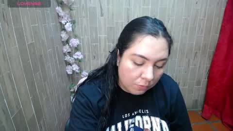 Snapshot of katy2425 chatting on 06/08/26, 12:36 Katy online show from 06/08/26, 12:36