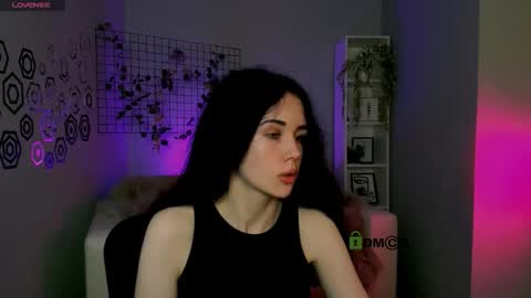 Kate online show from 10/08/25, 07:22