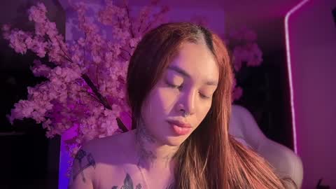 Snapshot of katy_monrroy chatting on 02/05/25, 04:16 Emily online show from 02/05/25, 04:16