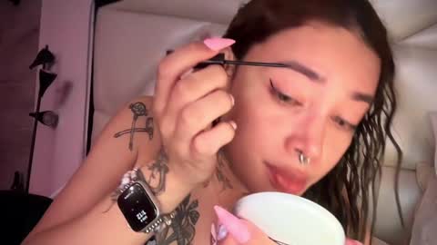 Snapshot of katy_monrroy chatting on 02/08/25, 06:12 Emily online show from 02/08/25, 06:12