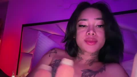 Snapshot of katy_monrroy chatting on 05/03/26, 03:34 Emily online show from 05/03/26, 03:34