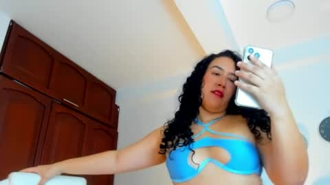 KATYAJHONSS online show from 04/20/26, 10:11