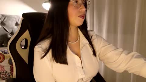 KATY online show from 02/17/26, 02:30