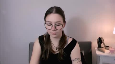 Katy online show from 02/19/26, 04:03