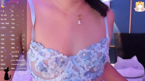 Snapshot of katyivanov chatting on 01/10/25, 08:04 Katya  online show from 01/10/25, 08:04