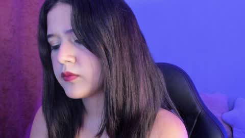Snapshot of katyivanov chatting on 01/26/25, 10:24 Katya  online show from 01/26/25, 10:24