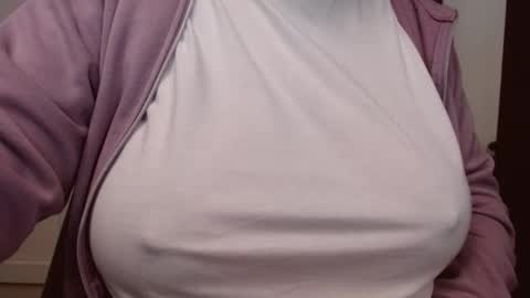 Katy online show from 11/15/25, 03:04