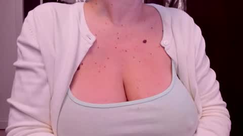 Katy online show from 02/11/26, 03:11