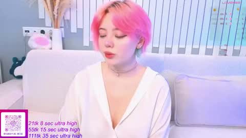 Snapshot of kawaii_yuki chatting on 10/05/25, 05:17 Yuki  online show from 10/05/25, 05:17