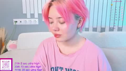 Snapshot of kawaii_yuki chatting on 10/13/25, 06:57 Yuki  online show from 10/13/25, 06:57