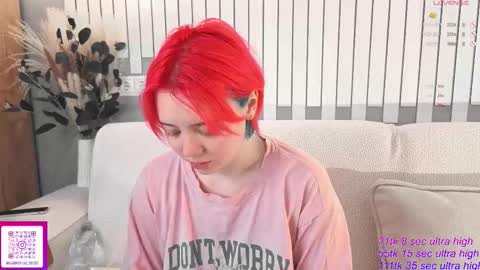 Yuki  online show from 11/08/25, 06:35